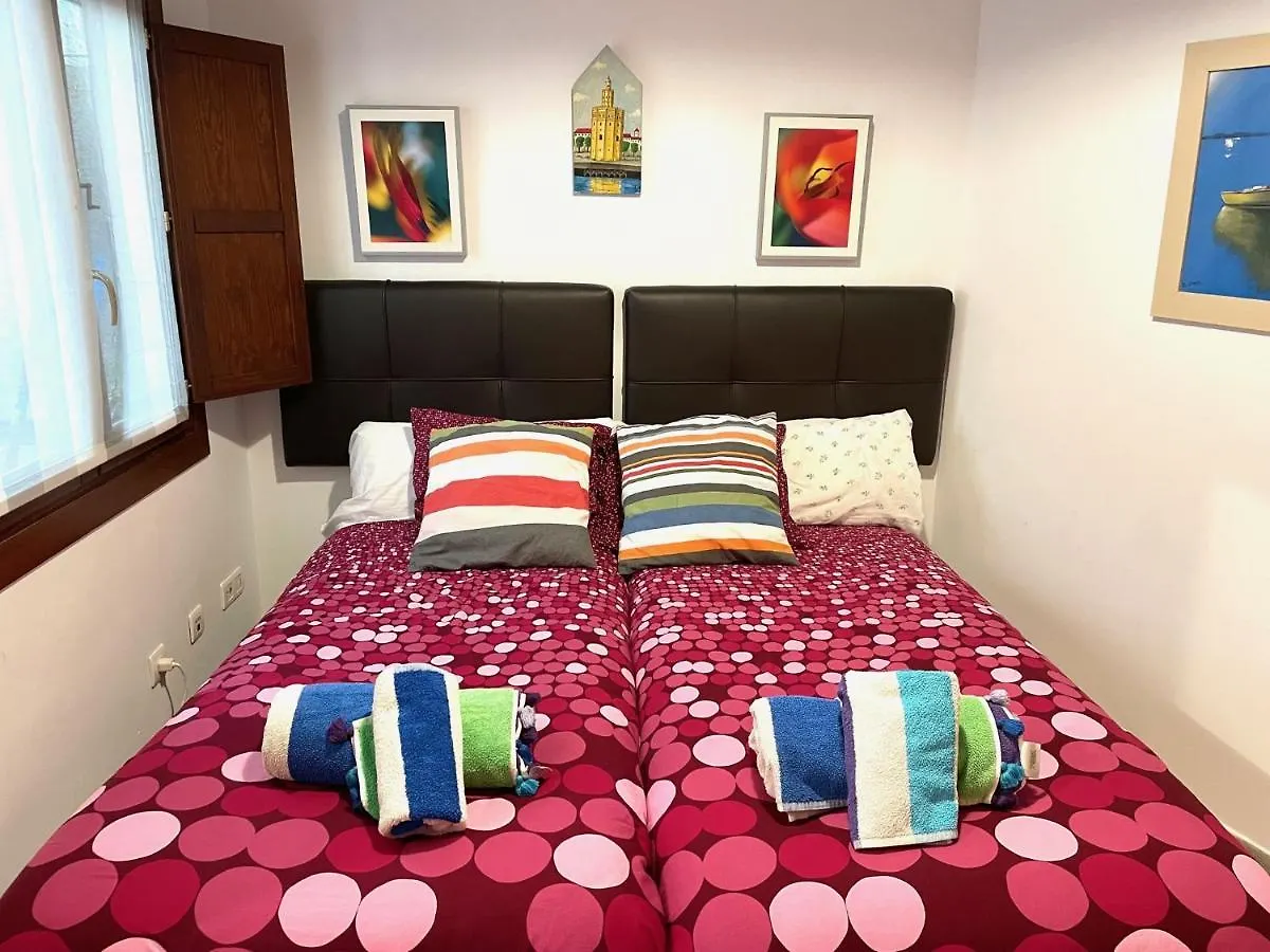 Apartment Apartamento Centro Plaza Salvador, Wifi Free& Parking Opcional Seville